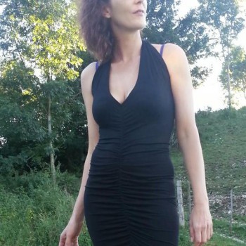 Hala - Travestiet à Maassluis Profil de Hala, 40 ans, Travestiet à Maassluis (Zuid-Holland)