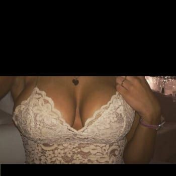Eutrope - Travestiet à Nieuwenhoorn Profil de Eutrope, 42 ans, Travestiet à Nieuwenhoorn (Zuid-Holland)